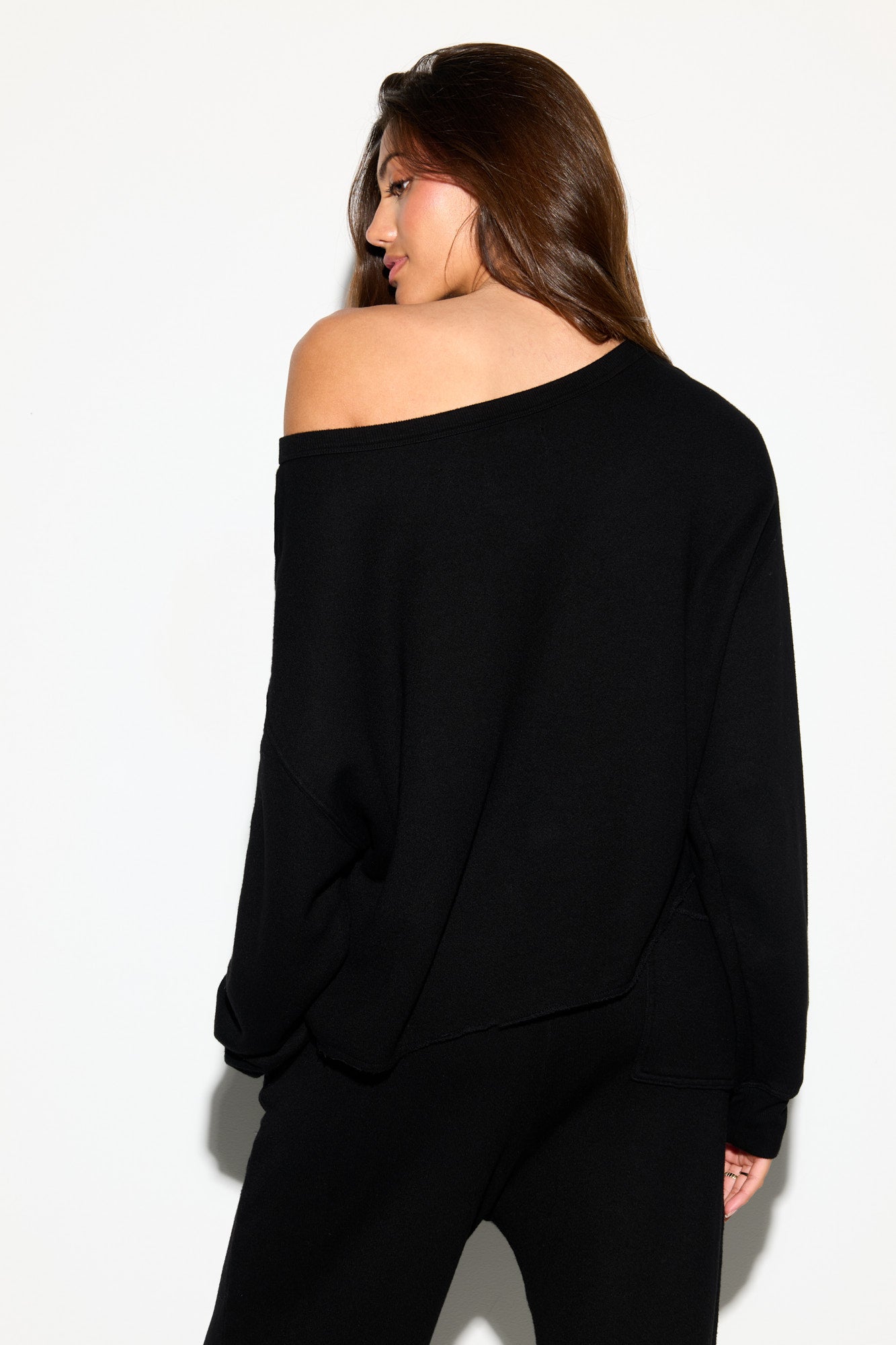 Spiritual Gangster 'Bella' Off Shoulder Sweatshirt