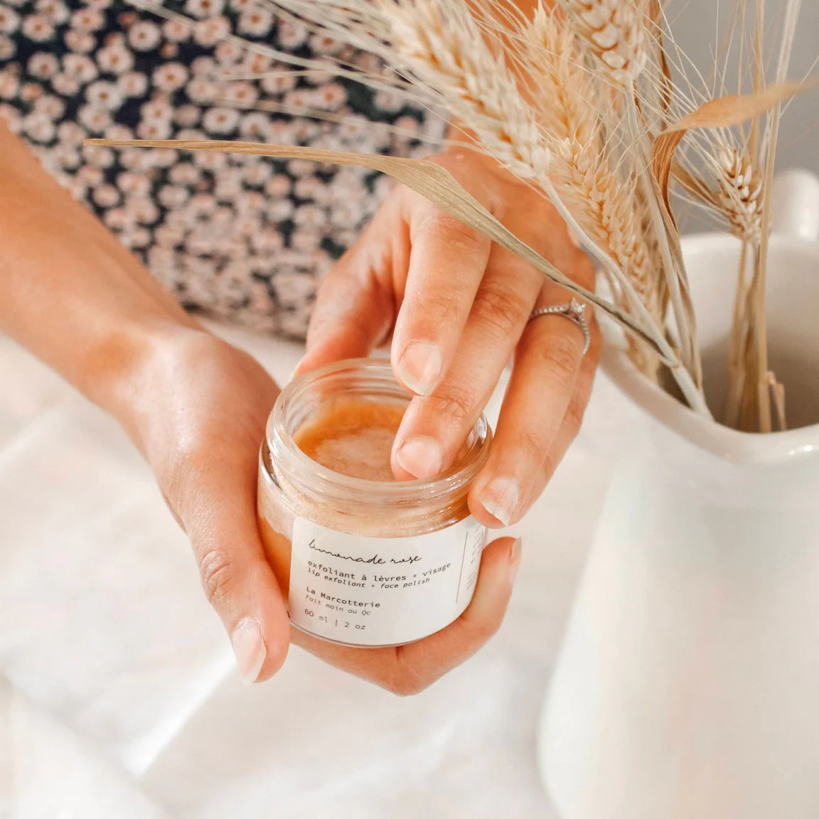 La Marcotterie Lip & Face Scrub - Pink Lemonade