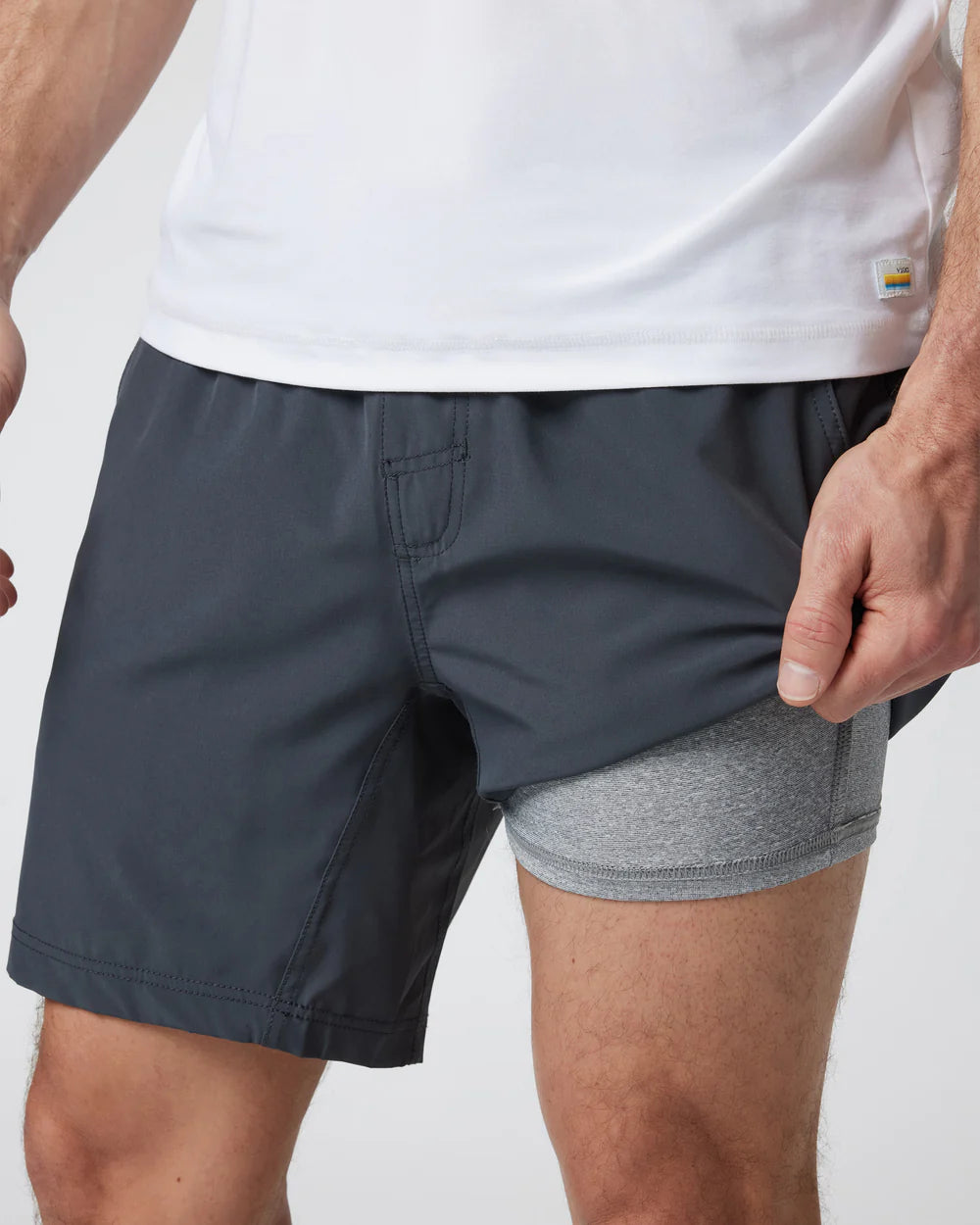 Vuori Kore Short - Charcoal