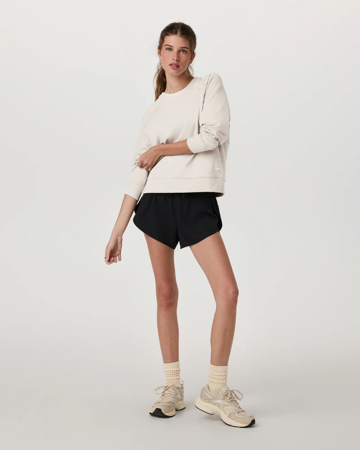 Vuori Long Sleeve Halo Crew - Ecru Heather