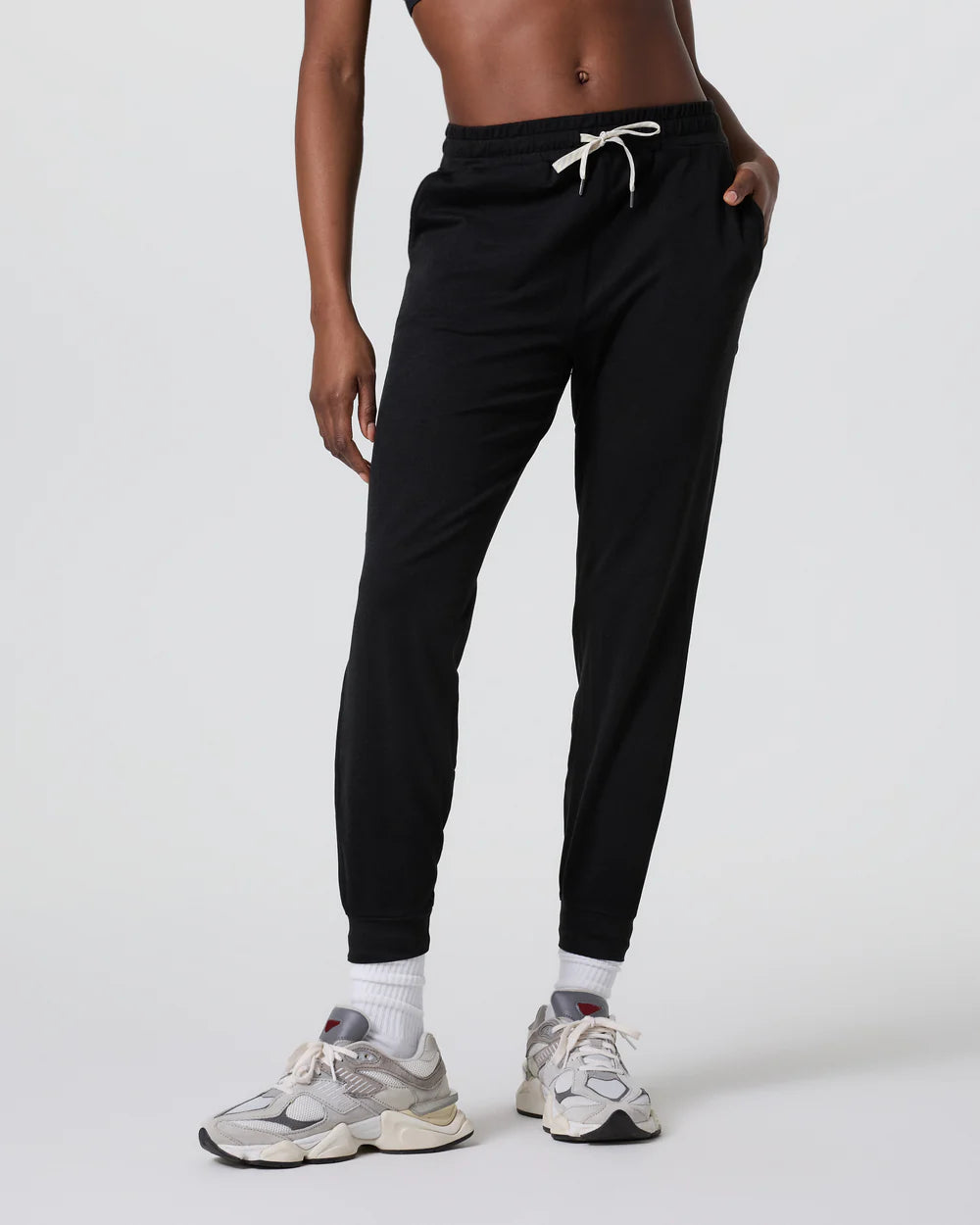 Vuori Performance Jogger - Black Heather