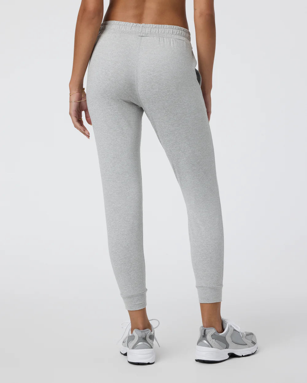 Vuori Performance Jogger - Pale Heather Grey
