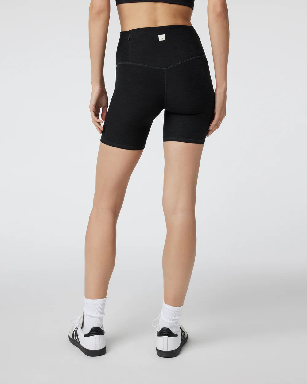 Vuori Clean Elevation Shorty - Black Heather