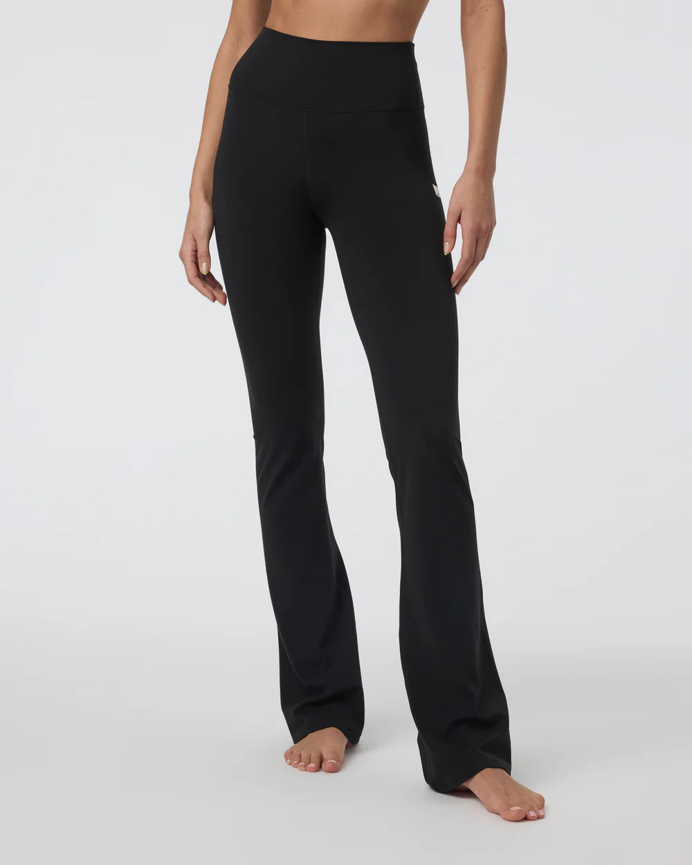 Vuori AllTheFeels Slim Flare - Black
