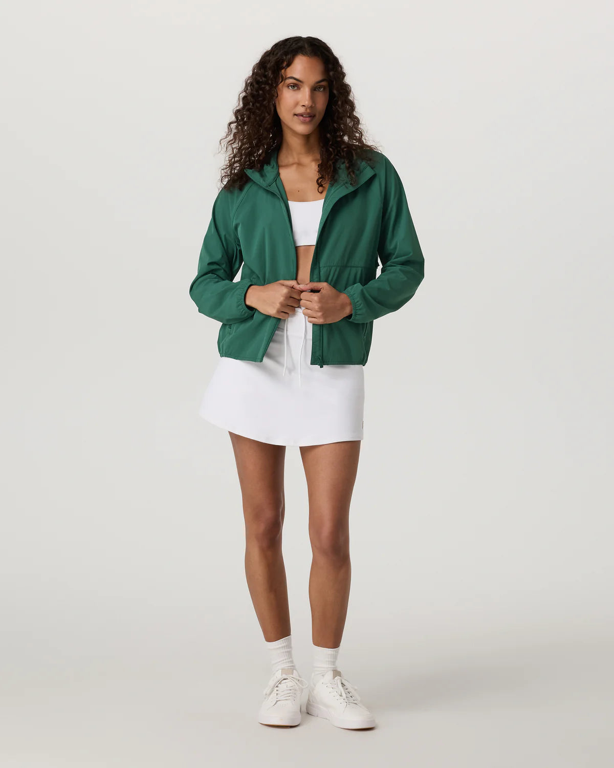 Vuori Women's Renew Trainer Shell - Viridian