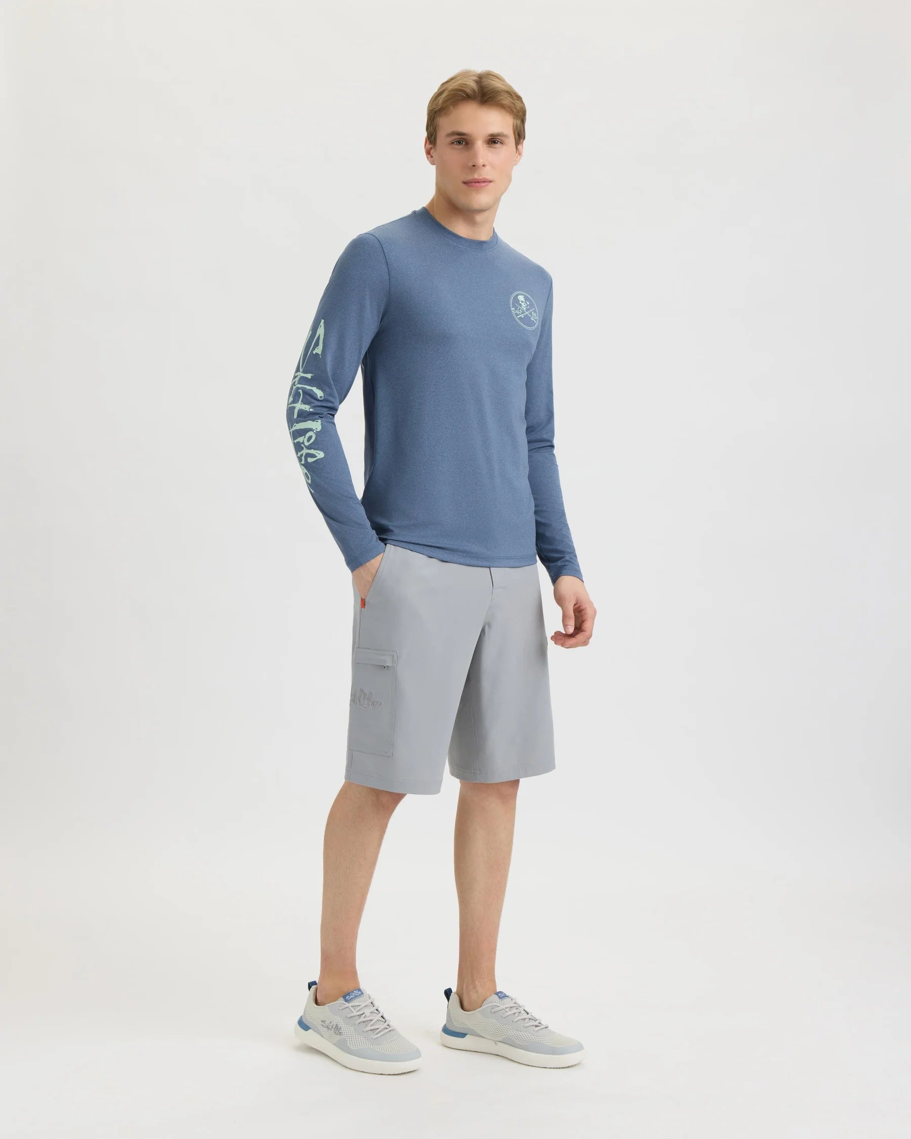 Salt Life Skull and Poles SLX Performance Long Sleeve Tee - Vintage Indigo Heather