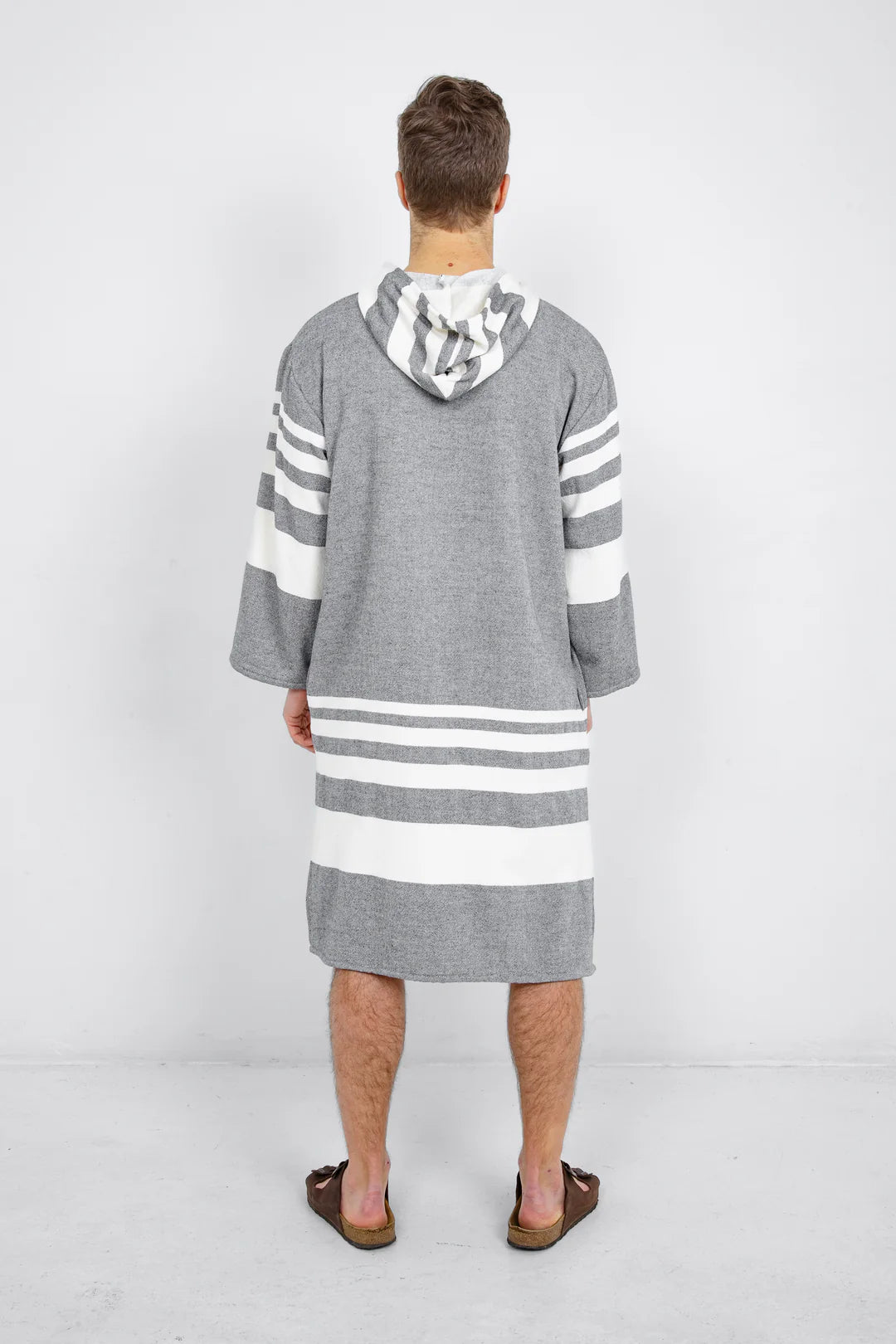 Tofino Towel The Gale Unisex Terry Zip Poncho - Grey