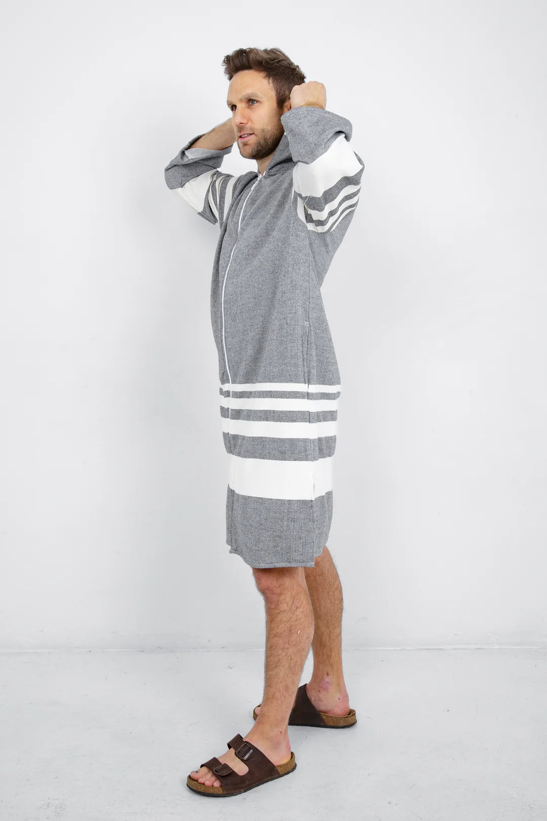 Tofino Towel The Gale Unisex Terry Zip Poncho - Grey